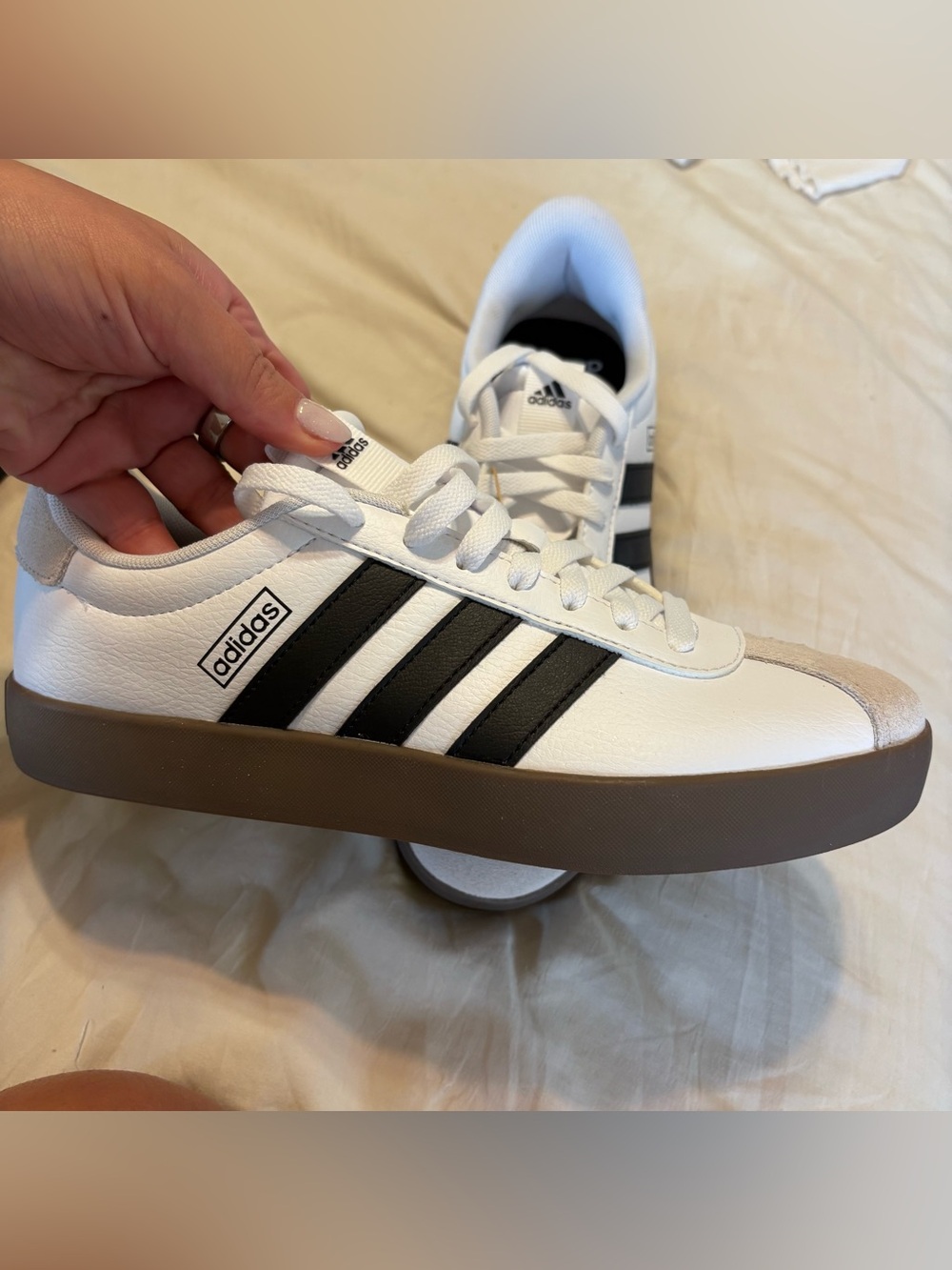 adidas Women’s White / Black VL Court 3.0
